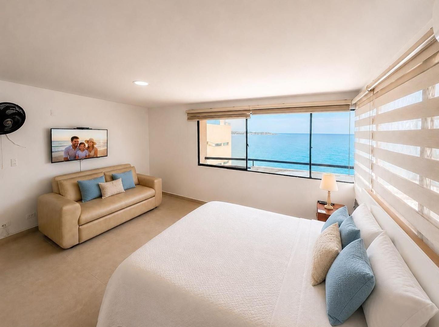 Oceanfront Duplex With Balcony El Laguito Cartagena